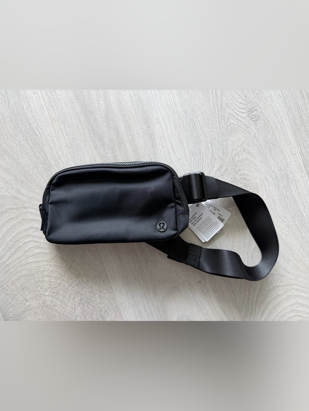 lululemon athletica EVERYWHERE Black Belt Bag